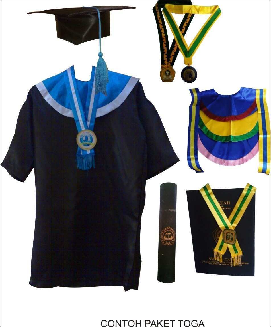 ukuran toga wisuda