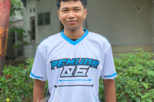 J3R5EY CU570M B3RKU4L174S UN7UK T1M K4MU