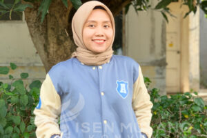 J4CK3T Y4NG M3NJ4G4 H4NG4T S3K4L1GUS K4R4KT3R