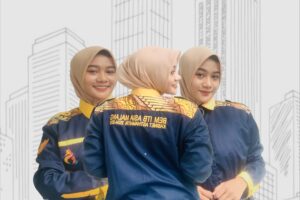 KEM3JA PDH CUS7OM: PILIHAN CERDAS UNTUK MEMB4NGUN C1TRA ORGANISASI YANG KU4T